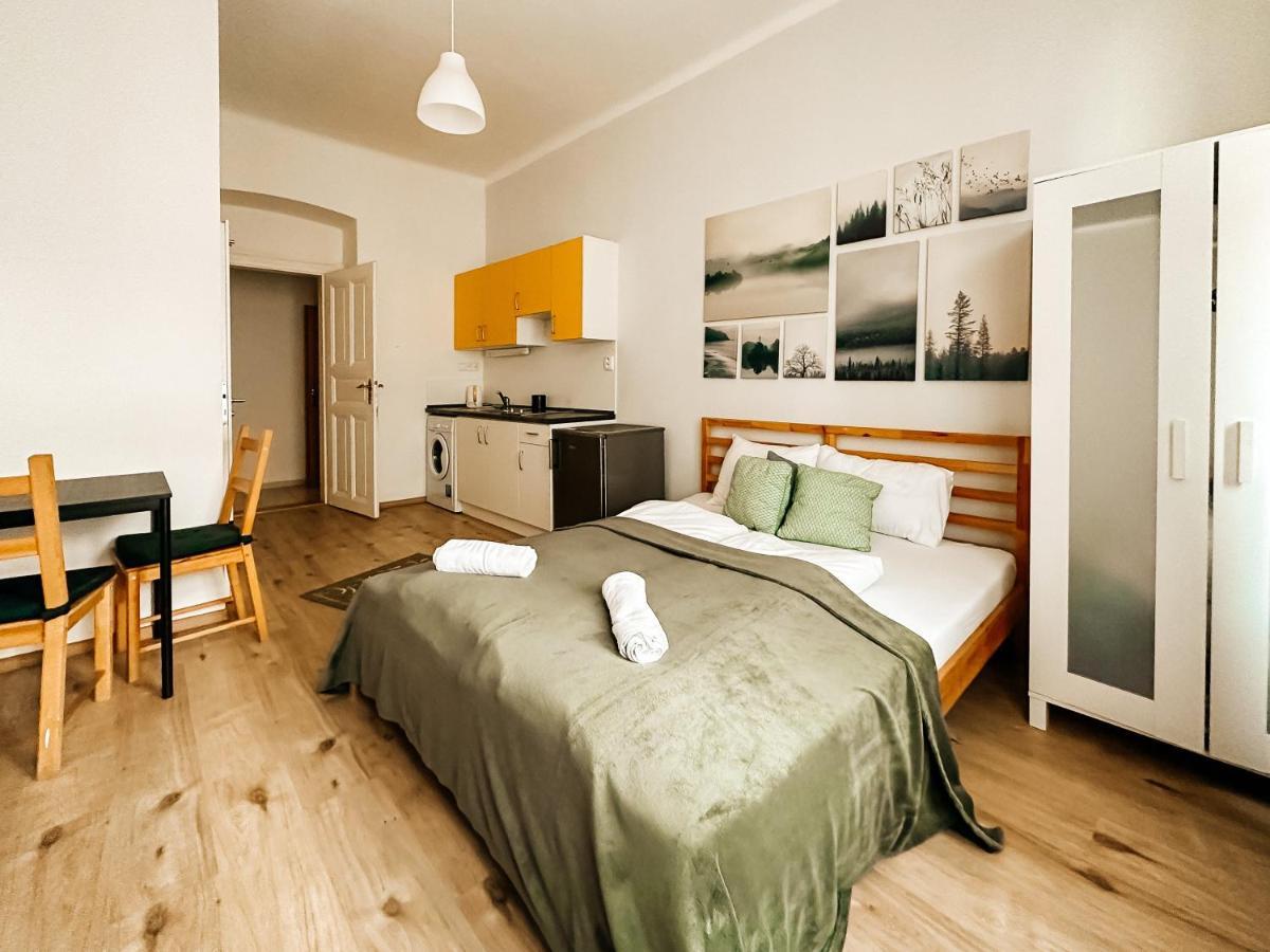 Savor Apartment Praga Exterior foto